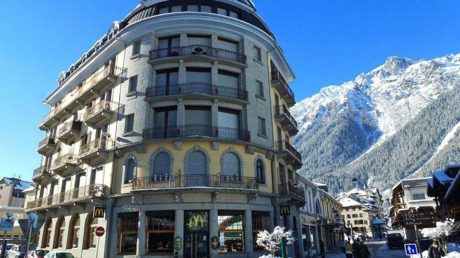 Beautiful Apartment In Chamonix Centre With Superb Mountain Views Bagian luar foto